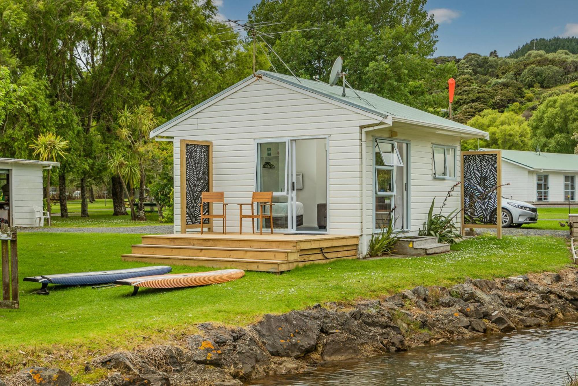 Coromandel Shelly Beach Top 10 Holiday Park Pokoj fotografie