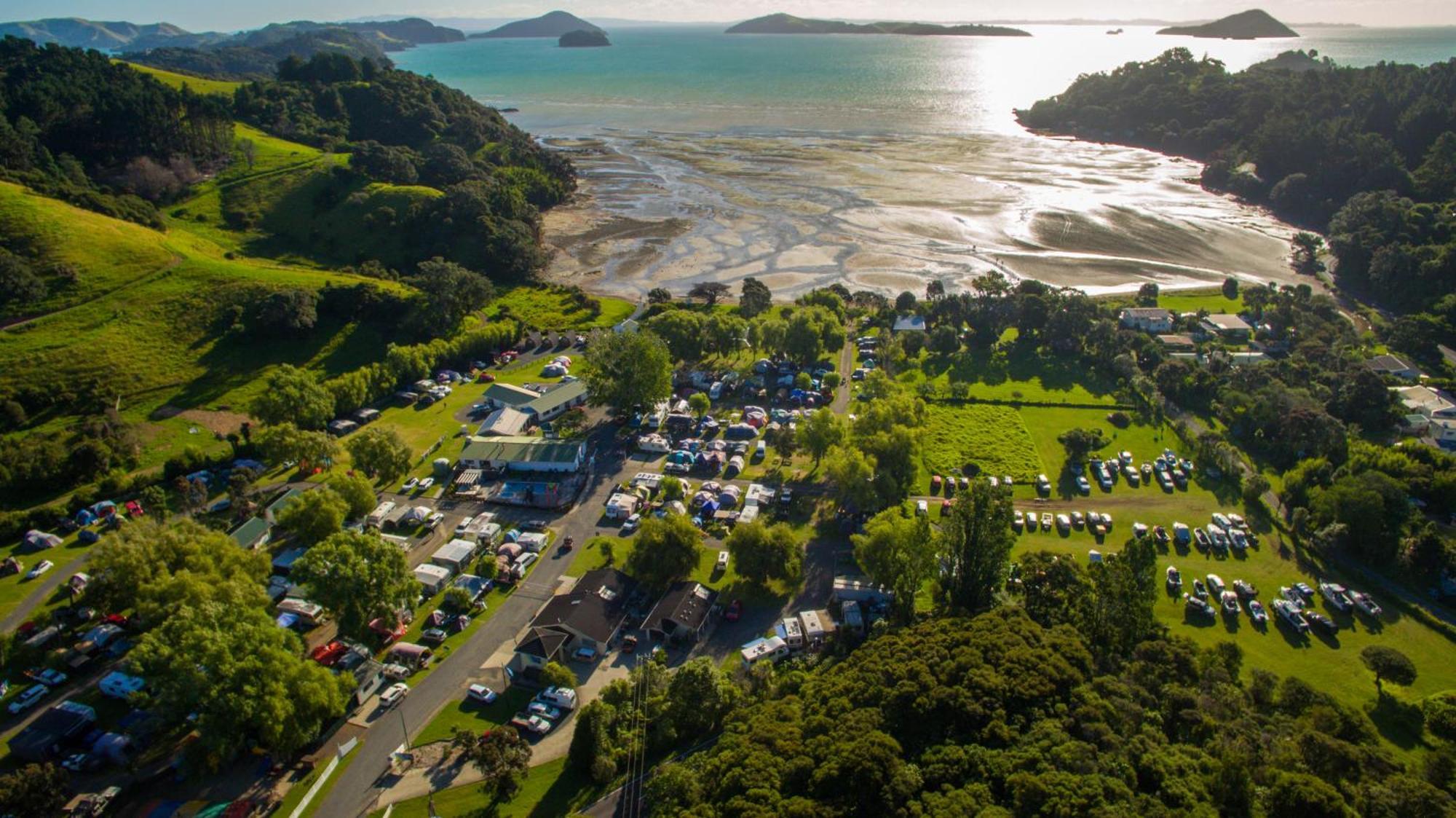 Coromandel Shelly Beach Top 10 Holiday Park Exteriér fotografie